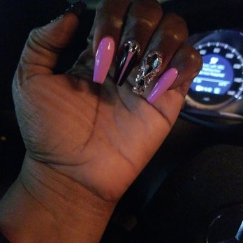 Delicacy Nails - Fleek - Nail Technicians Near Me Delicacy Nails - Fleek - Nail Technicians Near Me