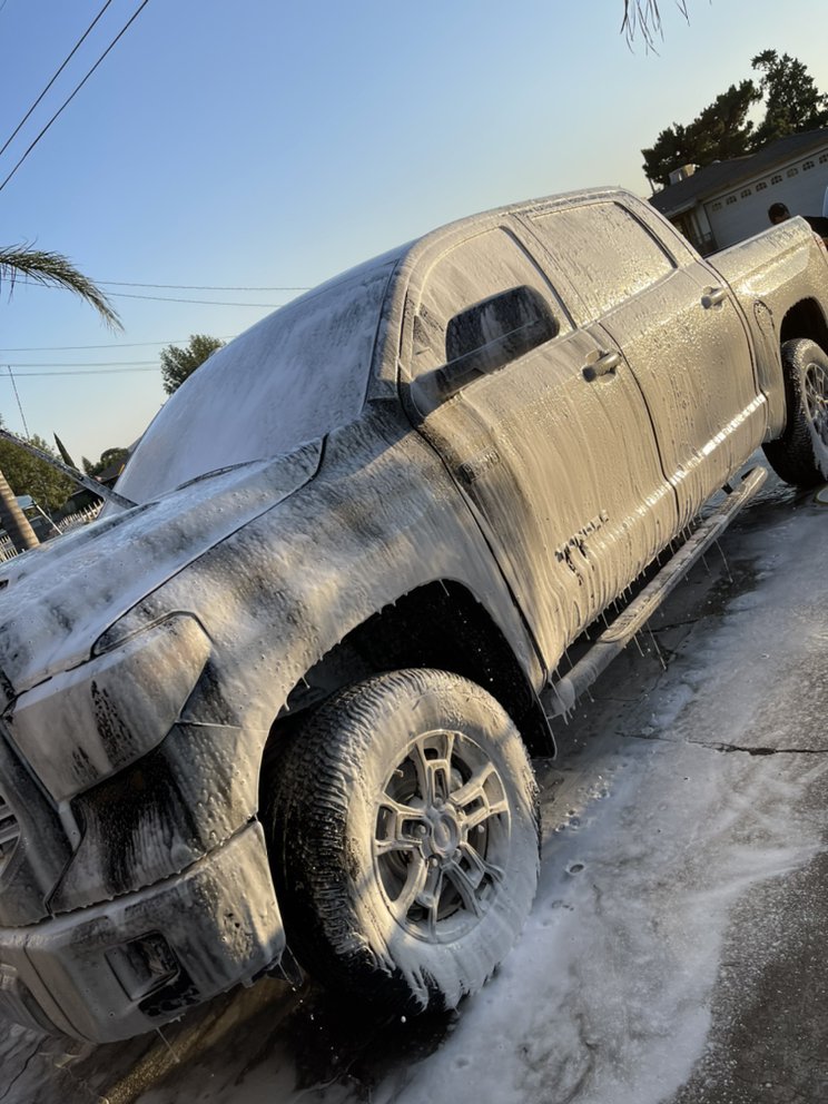 MORENOS MOBILE WASH AND DETAIL Fontana, California Auto Detailing