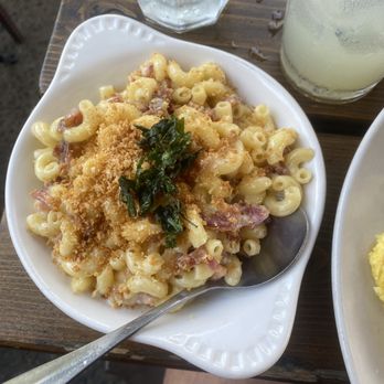 Hamilton's - Bacon Mac n Macaroni and Cheese - Bars Near Me - Brooklyn, New York