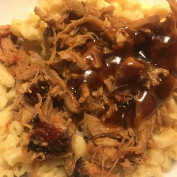Bofinger Barbecue Smokehouse - Barbeque Near Me - Montreal, Quebec
