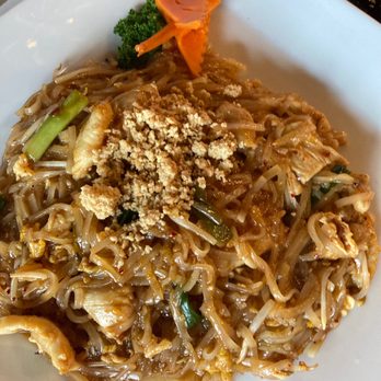 Thai Select - 28.Pad Thai Noodle - Thai Near Me - Zionsville, Indiana Thai Select - 28.Pad Thai Noodle - Thai Near Me - Zionsville, Indiana