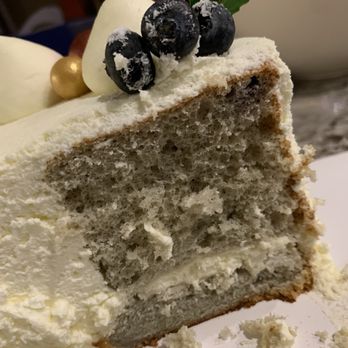 Paris Baguette - Bundt cake with tons of flavorless whipped cream in the center! This shouldn't be $50! - Bakeries Near Me - Los Angeles, California Paris Baguette - Bundt cake with tons of flavorless whipped cream in the center! This shouldn't be $50! - Bakeries Near Me - Los Angeles, California