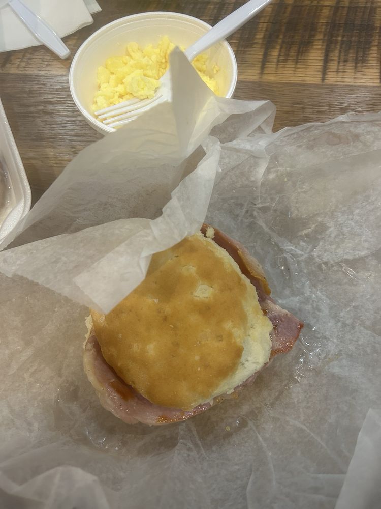 Big-Un's Biscuits Big-Un's Biscuits