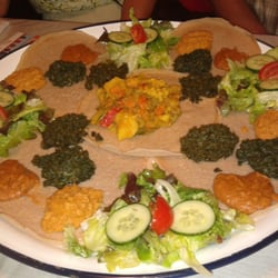 Little Afrika - Bebeainetu für 4. Keine Bange, das Fleisch kommt separat