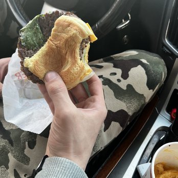 Yo-Burger - Half a bun - Burgers Near Me - Bronx, New York Yo-Burger - Half a bun - Burgers Near Me - Bronx, New York