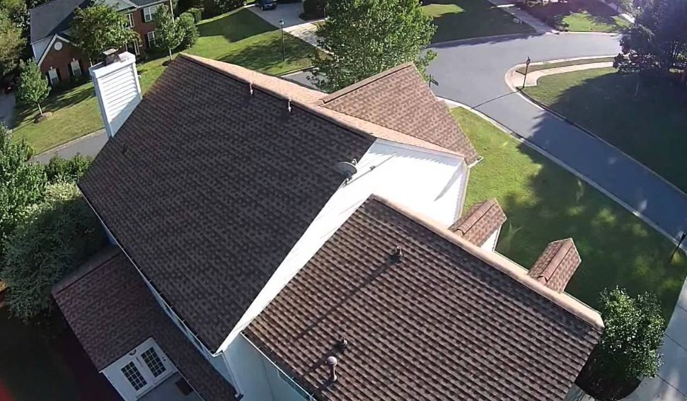 Slide of Noah's Ark Roofing