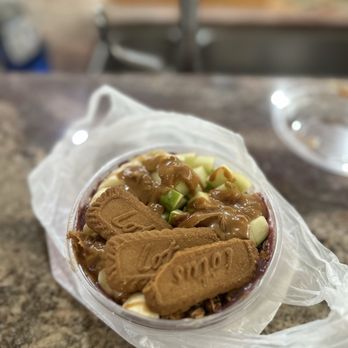 JuiceBox - Biscoff bowl - Juice Bars & Smoothies Near Me - Jacksonville, Florida JuiceBox - Biscoff bowl - Juice Bars & Smoothies Near Me - Jacksonville, Florida