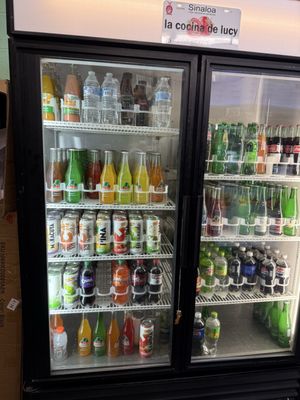 Lucy's Deliveries y Mas by null