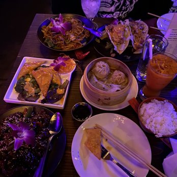 Jade Eatery And Lounge - Asian Fusion Near Me - Forest Hills, New York