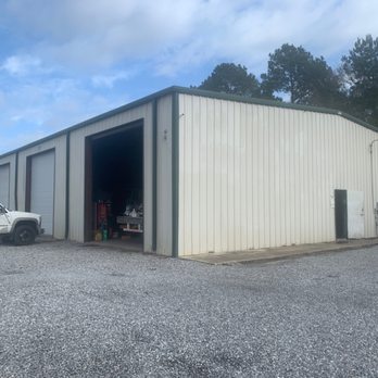 Road Bound and Down - Shop view - Commercial Truck Repair Near Me - Jennings, Louisiana Road Bound and Down - Shop view - Commercial Truck Repair Near Me - Jennings, Louisiana
