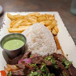 Zambrano’s Peruvian Cuisine - Lomo saltado