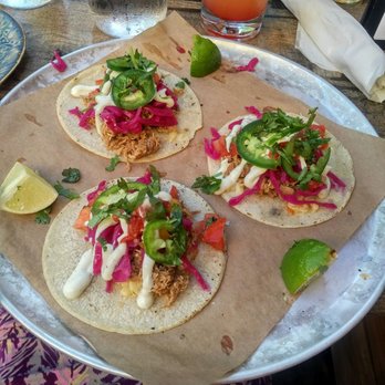 Chula Taberna Mexicana - Pollo (chicken) tacos minus the guacamole. These are gluten-free. - Mexican Near Me - Toronto, Ontario