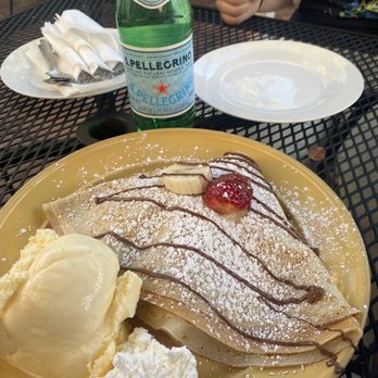 Crepes de Paris - Breakfast & Brunch Near Me - Pasadena, California
