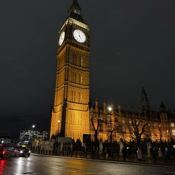 Big Ben - Landmarks & Historical Buildings Near Me Big Ben - Landmarks & Historical Buildings Near Me