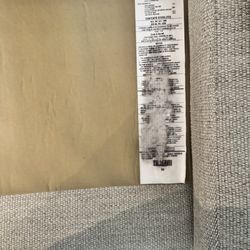 Crate & Barrel - Label