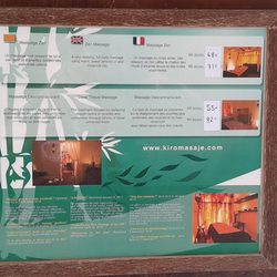 KIroMASAJE  - Menu on front door