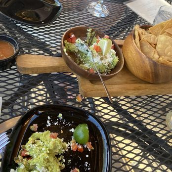 Sofrita - Guac chips and salsa, amazing - Mexican Near Me - Fountain Hills, Arizona