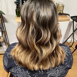 Bodhi Salon - Full balayage