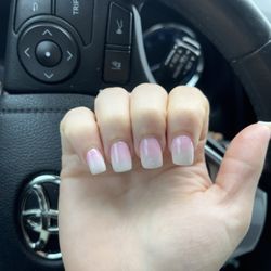 Chi Nails