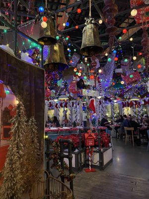 Pete's Sunset Grille by null