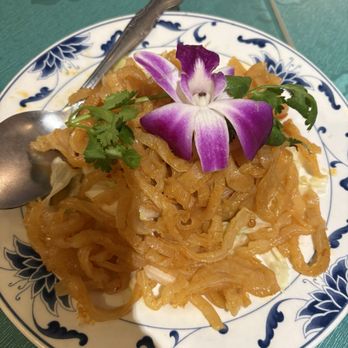 Kirin Restaurant - Jellyfish - Seafood Near Me - Honolulu, Hawaii