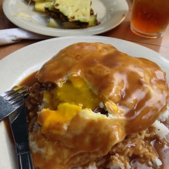 Aloha Mixed Plate - Loco Moco great in theory... But an assault to the palate!!! Beef tastes rotten :-( - Hawaiian Near Me - Lahaina, Hawaii
