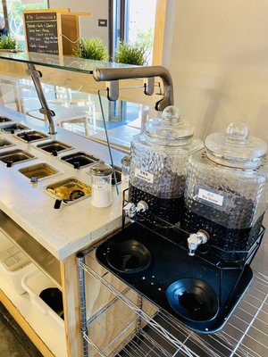 Mumu Hot Pot by null