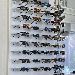 Pearle Vision - Wide selection of frames!!