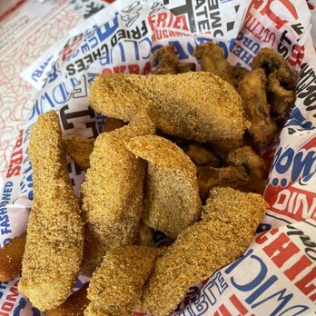 Boomerang Diner - Fried fish - American Near Me - Bethany, Oklahoma
