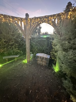 the tiny minotaur by null