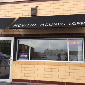 Howlin' Hounds Coffee - Cappuccino at Howin' Hounds Coffee - Coffee & Tea Near Me - Omaha, Nebraska