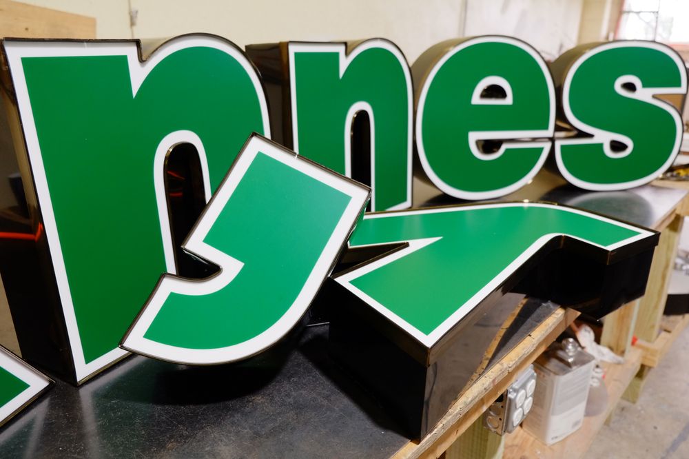 HARWIN SIGNS Updated August 2024 9966 Harwin Dr, Houston, Texas