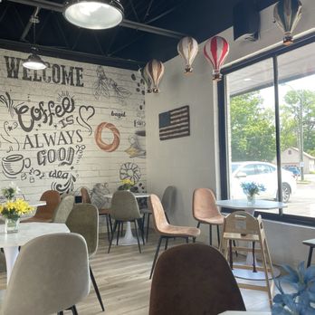 Amore Mio Café - Inside decor, so cute!! - Italian Near Me - Indianapolis, Indiana