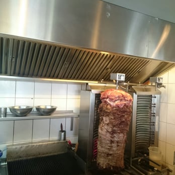 Athen Palast - Frisch aufm Spieß! Das gibt's nur hier! - Greek Near Me - Hamburg, HH
