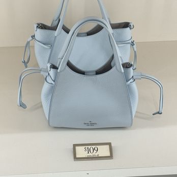 Kate Spade New York Outlet - Accessories Near Me - Wrentham, Massachusetts