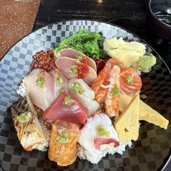 Misaki at Superior - Chirashi at lunch - Sushi Bars Near Me - Superior, Colorado Misaki at Superior - Chirashi at lunch - Sushi Bars Near Me - Superior, Colorado