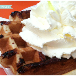 Waffle Factory - Gaufre sucrée / supplément chantilly.