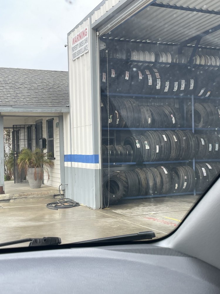 MANUEL’S TIRE SERVICE Updated August 2024 10 Photos & 14 Reviews