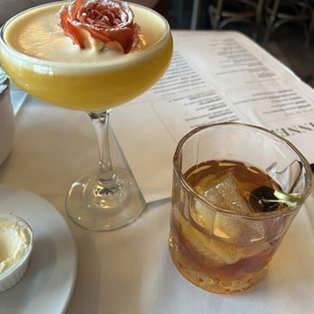 a'VERT Brasserie - Smoked Old Fashioned - Brasseries Near Me - West Hartford, Connecticut a'VERT Brasserie - Smoked Old Fashioned - Brasseries Near Me - West Hartford, Connecticut