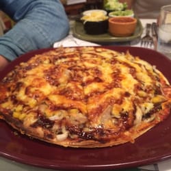 la Cantina Mejicana - Bbq pizza on a tortilla