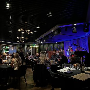 Vic’s - Dinner and stage area - Italian Near Me - Las Vegas, Nevada Vic’s - Dinner and stage area - Italian Near Me - Las Vegas, Nevada