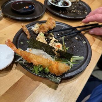 Sugo Hand Roll Bar - Sushi Bars Near Me - Seattle, Washington Sugo Hand Roll Bar - Sushi Bars Near Me - Seattle, Washington