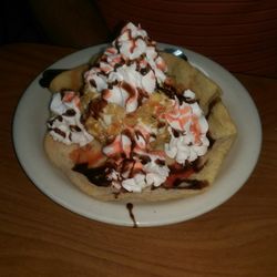 Cozumel Mexican Grill - Birthday dessert