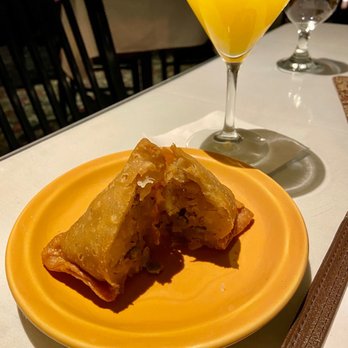 Cafe Tandoor - Mangotini Vegetable Samosa - Indian Near Me - Cleveland Heights, Ohio