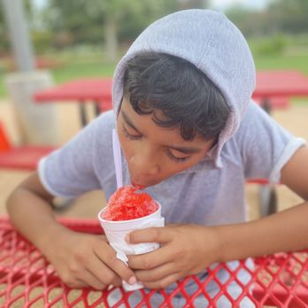 The Stonehouse Wood Fire Grill - Snow Cone perfect for this hot day! - Food Trucks Near Me - Austin, Texas The Stonehouse Wood Fire Grill - Snow Cone perfect for this hot day! - Food Trucks Near Me - Austin, Texas
