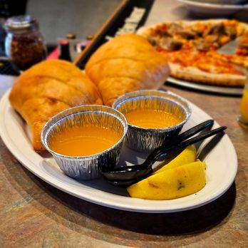 Vivio's Food & Spirits - Garlic bread - American Near Me - Detroit, Michigan Vivio's Food & Spirits - Garlic bread - American Near Me - Detroit, Michigan