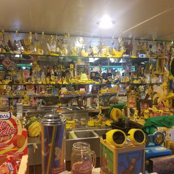 International Banana Museum - Museums Near Me - Mecca, California