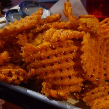 Battle & Brew - Sweetie P's w. Mallow Sauce (GF) - Bars Near Me - Sandy Springs, Georgia