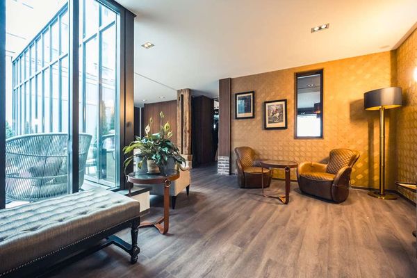 Best Western Premier Hôtel De La Poste Troyes & Spa Nuxe by null