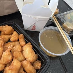 Benjin's Asian Bistro - Honey Chicken, I love how they put the sauce on the side for to go orders to make sure the chicken stays crispy